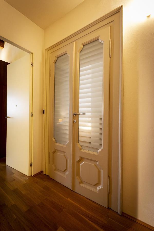 Cavour Suite - Smart Holiday Mantova Kültér fotó